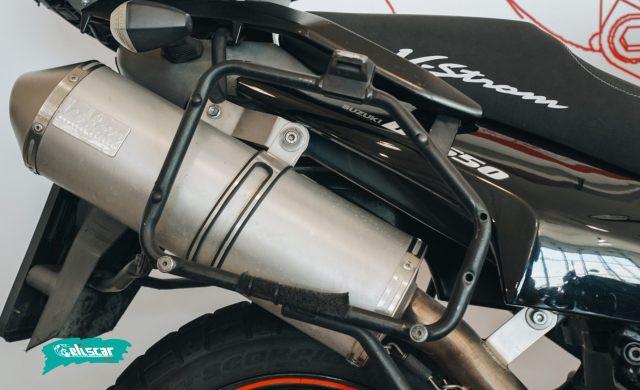 SUZUKI V-Strom 650 V-STROM 650