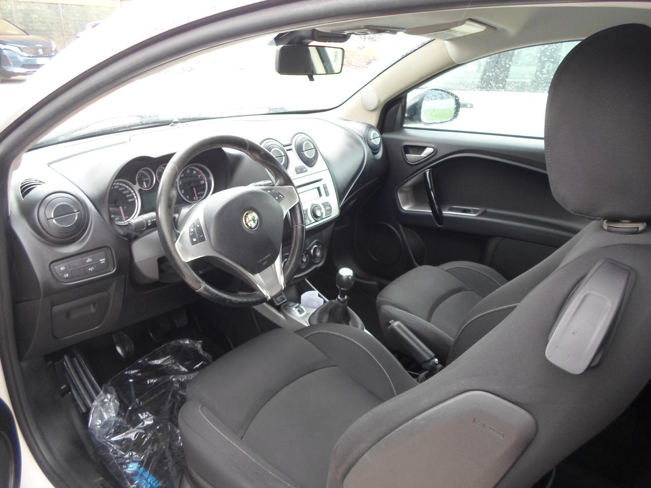 Alfa Romeo MiTo 1.4 T 120 CV GPL Distinctive Sport Pack