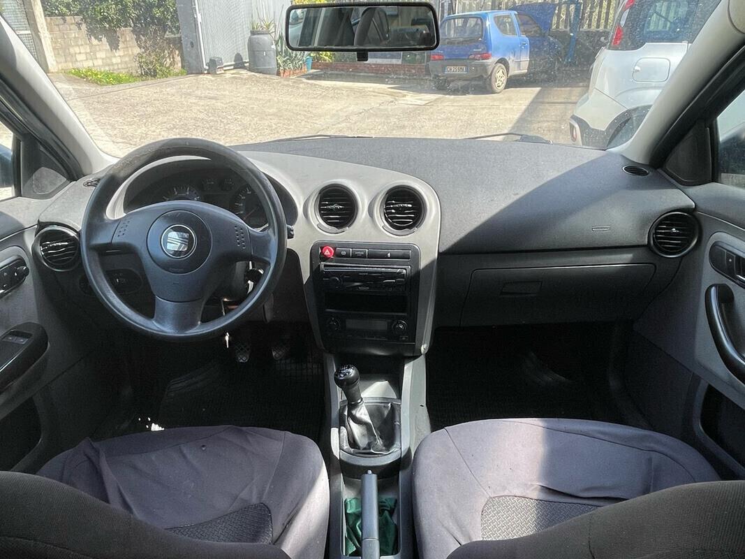 Seat Ibiza 1.4 16V 3p. Signo