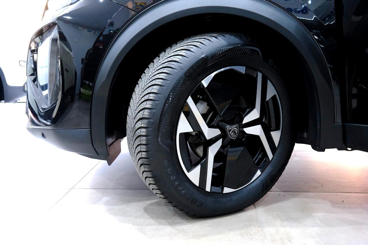 PEUGEOT 2008 12oo T 100cv ALLURE COCKPIT.3D