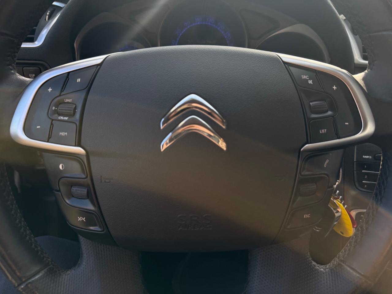 Citroen C4 1.6 HDi FULL OPT POCHI KM NEOPATENTATI