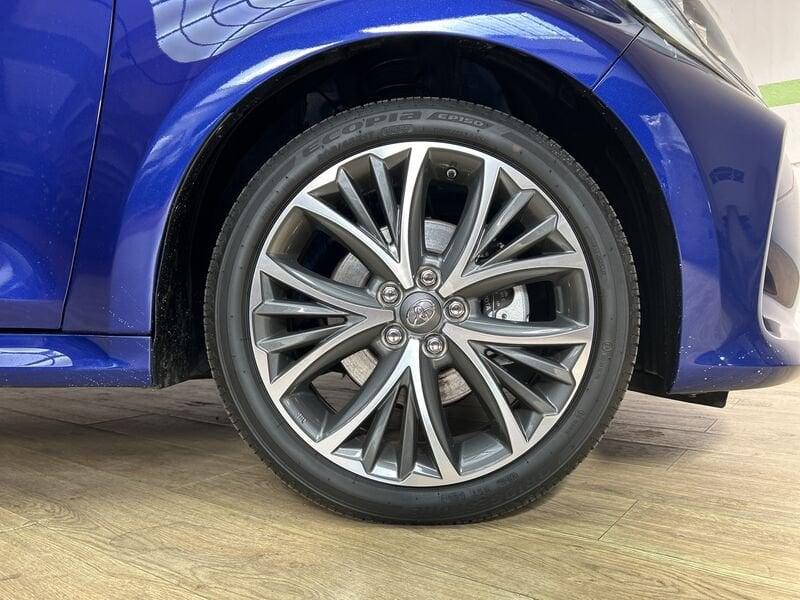 Toyota Yaris 1.5h 130 Lounge