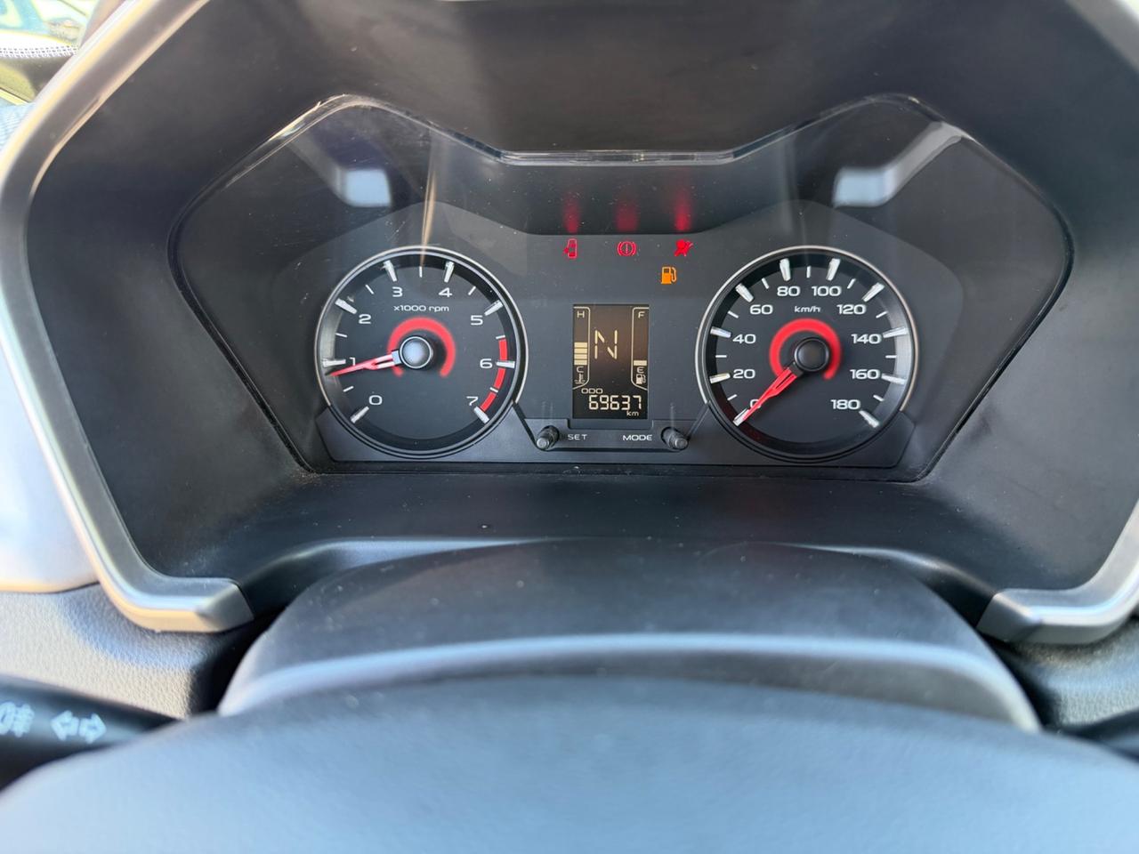 Mahindra KUV100 1.2 VVT 87CV/69.000KM/2023