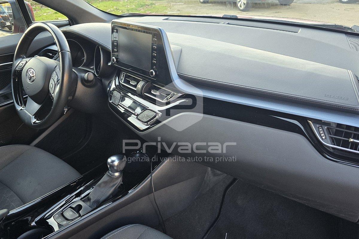 TOYOTA C-HR 1.8 Hybrid E-CVT Trend