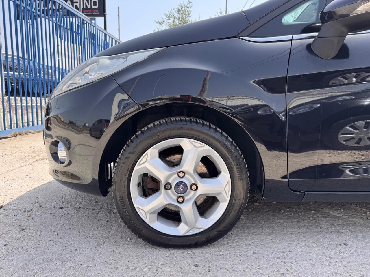 Ford Fiesta 1.4 TDCi 5p. Titanium