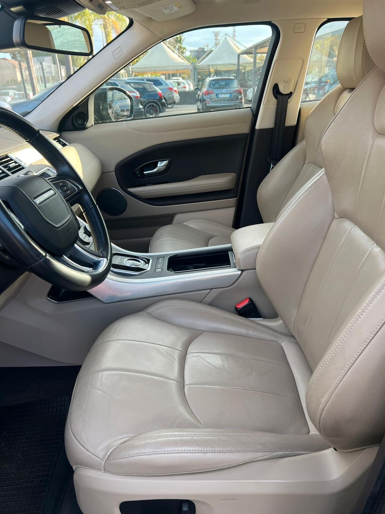 Land Rover Range Evoque 2.0 TD4 150 CV 5p. SE Dynamic