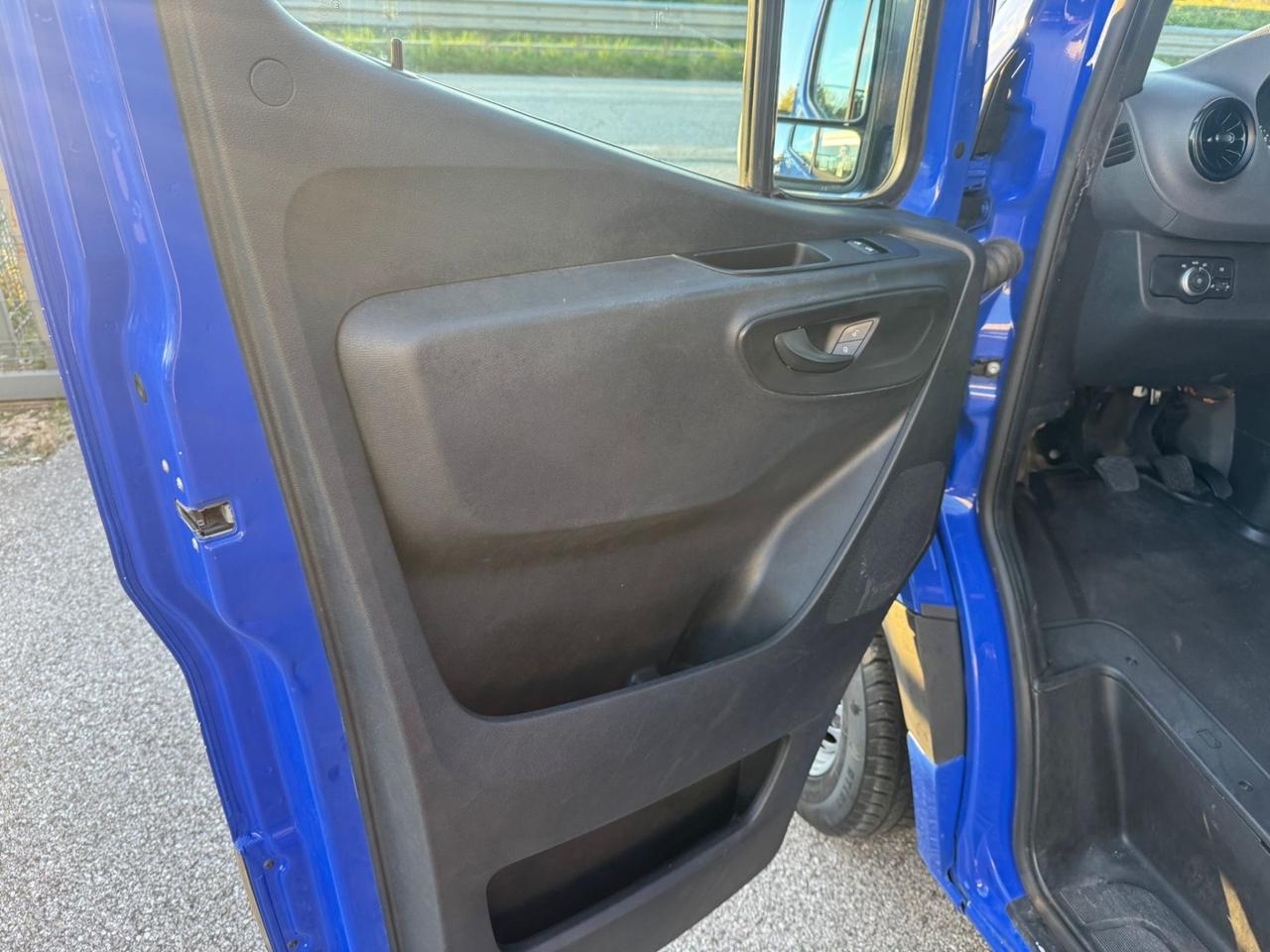 Mercedes-benz Sprinter F39/33 311 CDI FWD TA Furgone