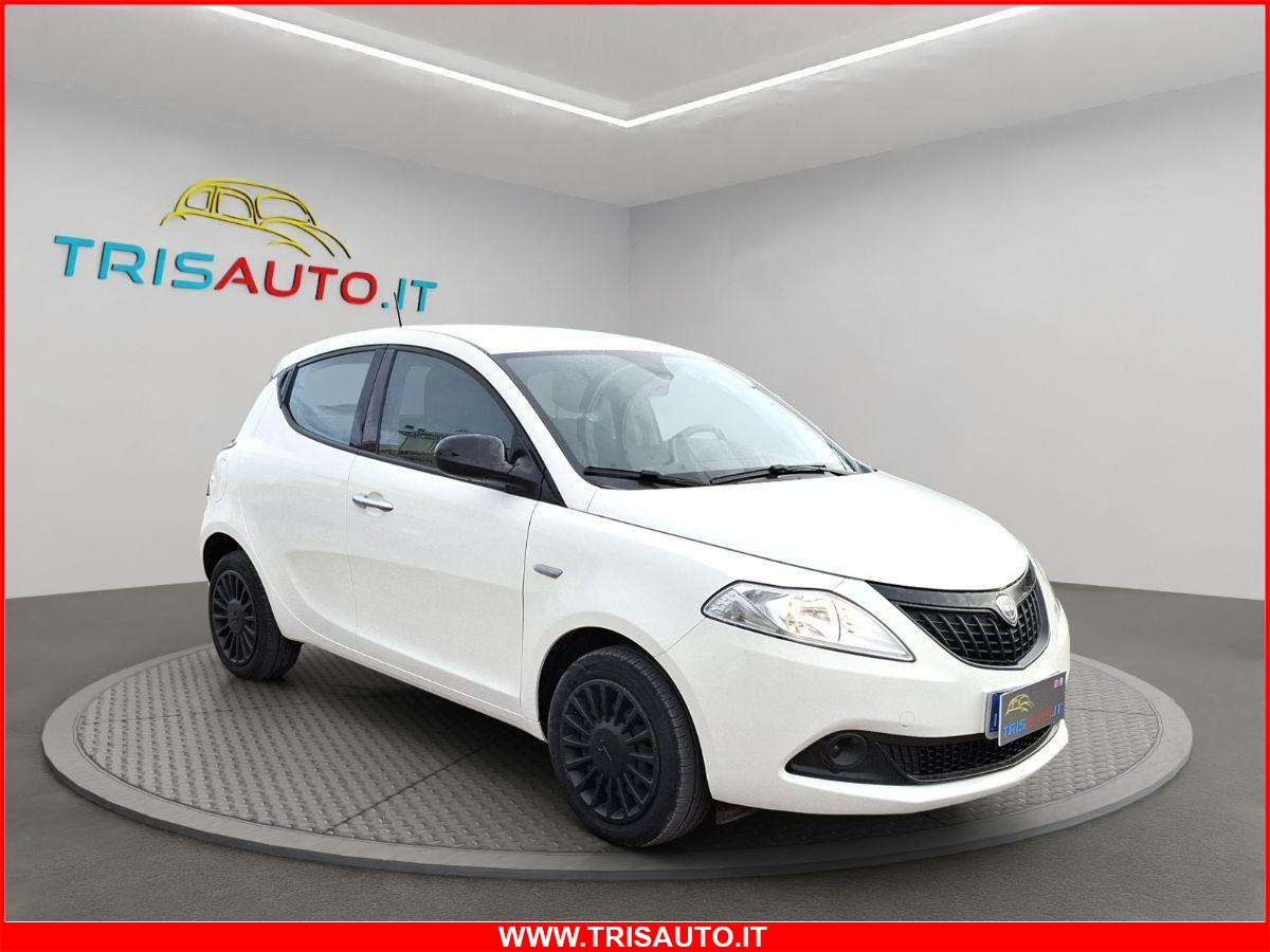 LANCIA Ypsilon 1.0 Hybrid Silver NEOPATENTATI