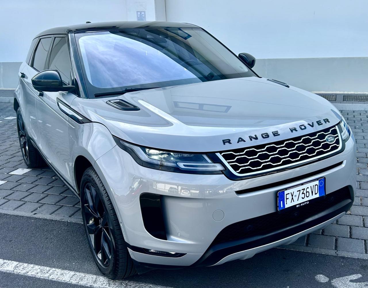 Land Rover Range Rover Evoque Range Rover Evoque 2.0D I4-L.Flw 150CV AWD Auto R-Dynamic SE