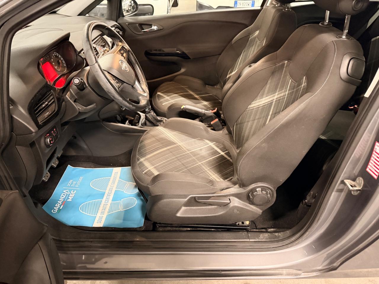 Opel Corsa 1.4 90CV GPL Tech Coupé b-Color