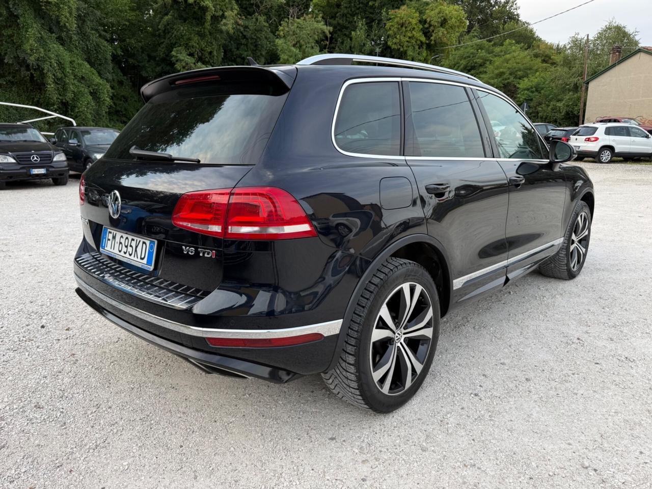 Volkswagen Touareg 3.0 TDI 262 CV R-Line