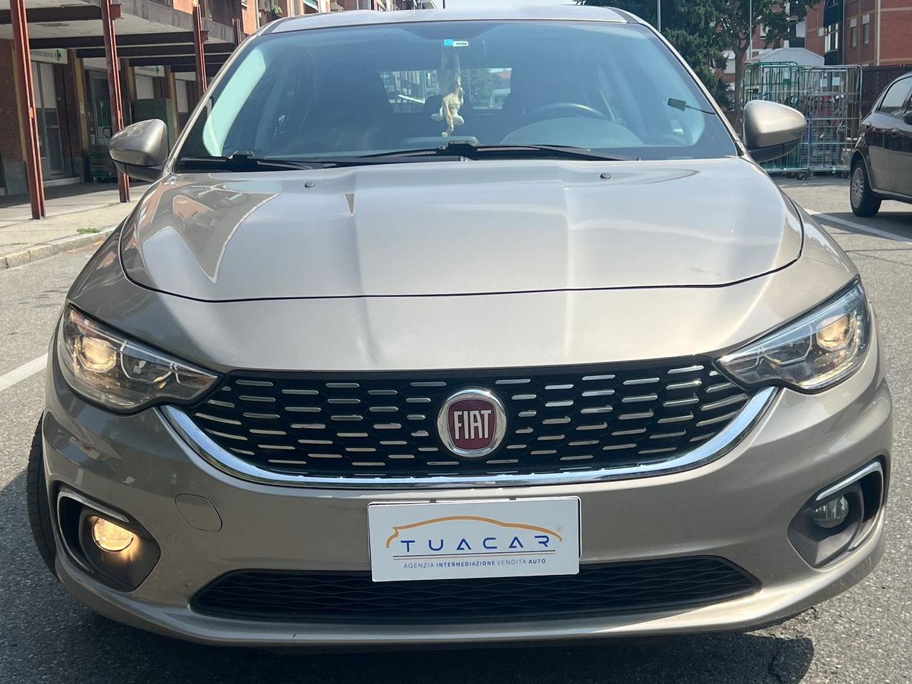 Fiat Tipo Lounge 1.4 Turbo LPG #11718