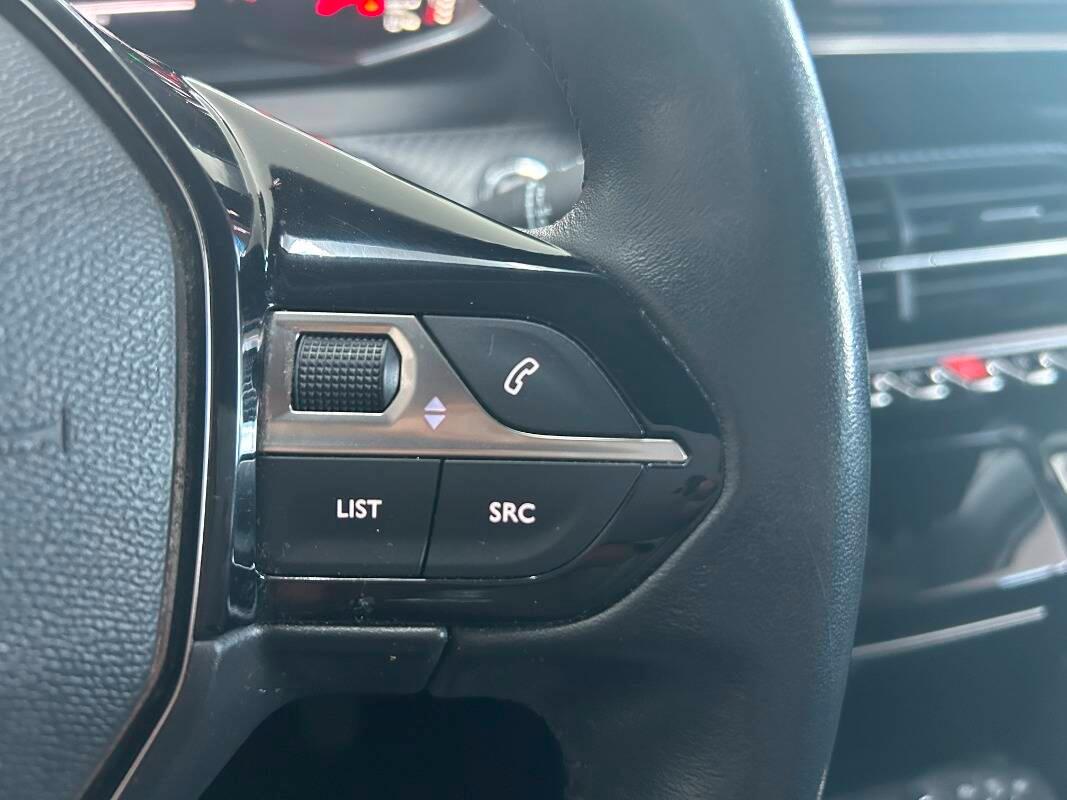 Peugeot 2008 1.5 bluehdi Allure s&s 110cv