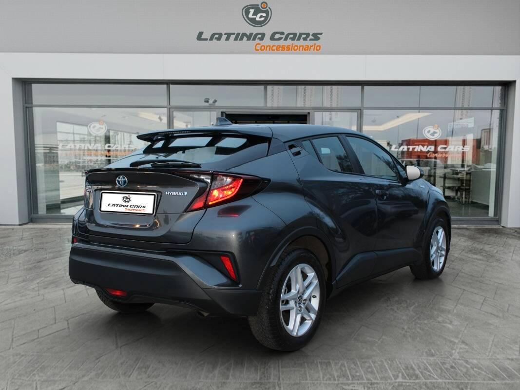 Toyota C-HR 1.8h Active e-cvt Con TELECAMERA & NAVIGATORE