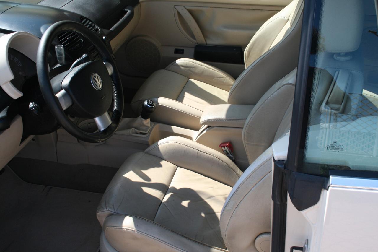Volkswagen New Beetle 1.9 TDI 101CV Cabrio