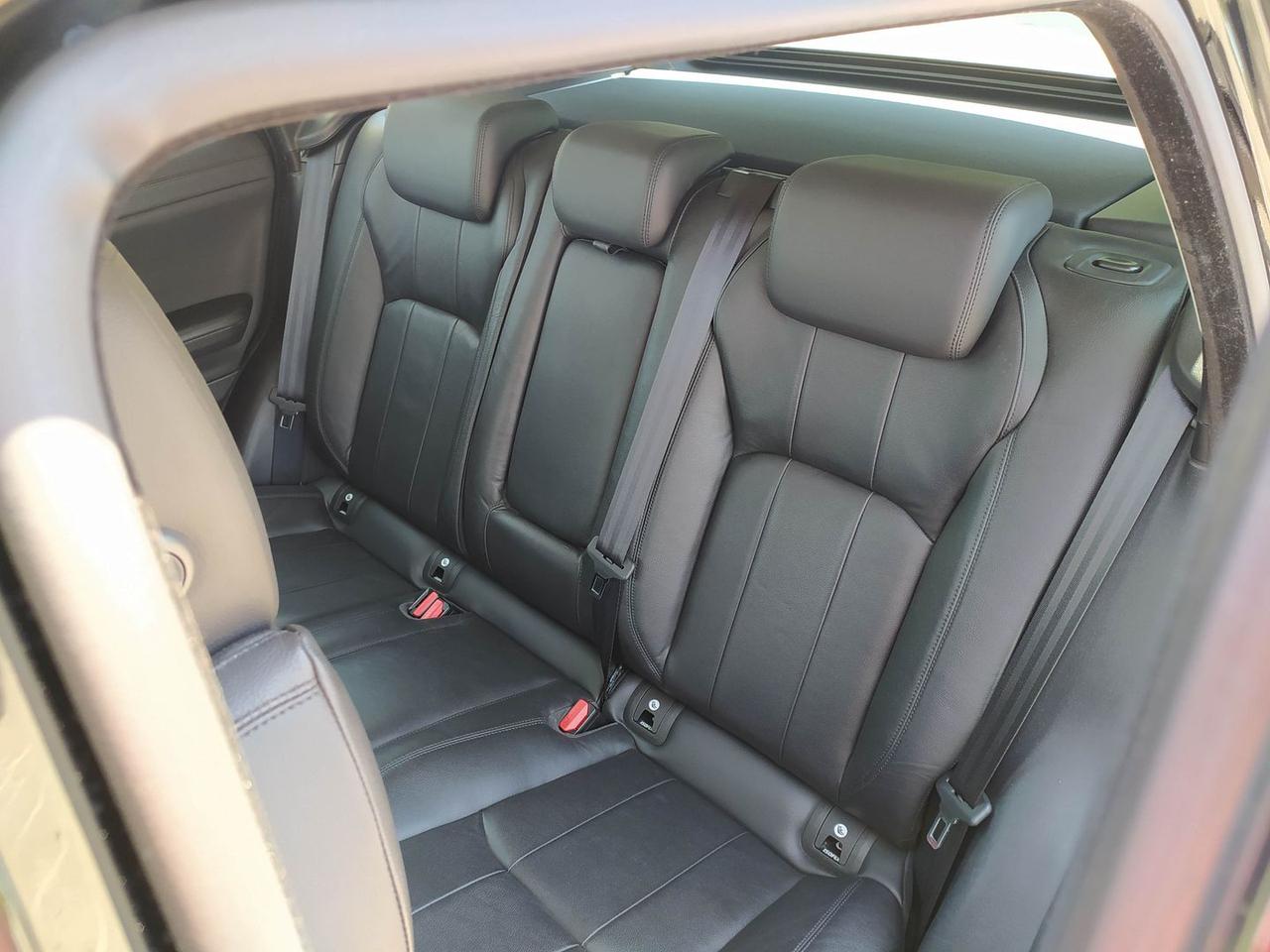 Land Rover Range Rover Evoque Business Edition SE TD4 #5695