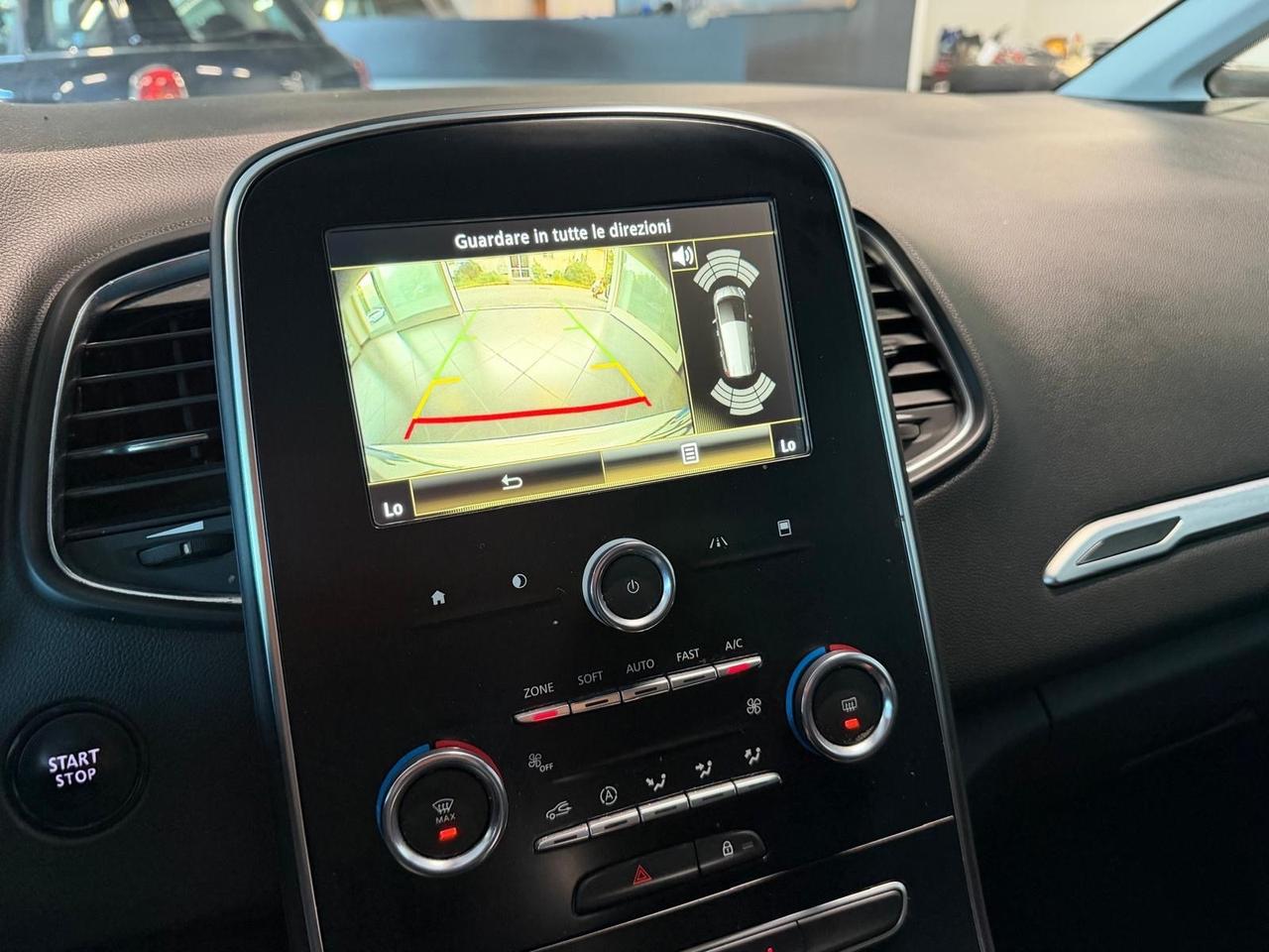 Renault Grand Scenic Blue dCi 120 CV Initiale Paris