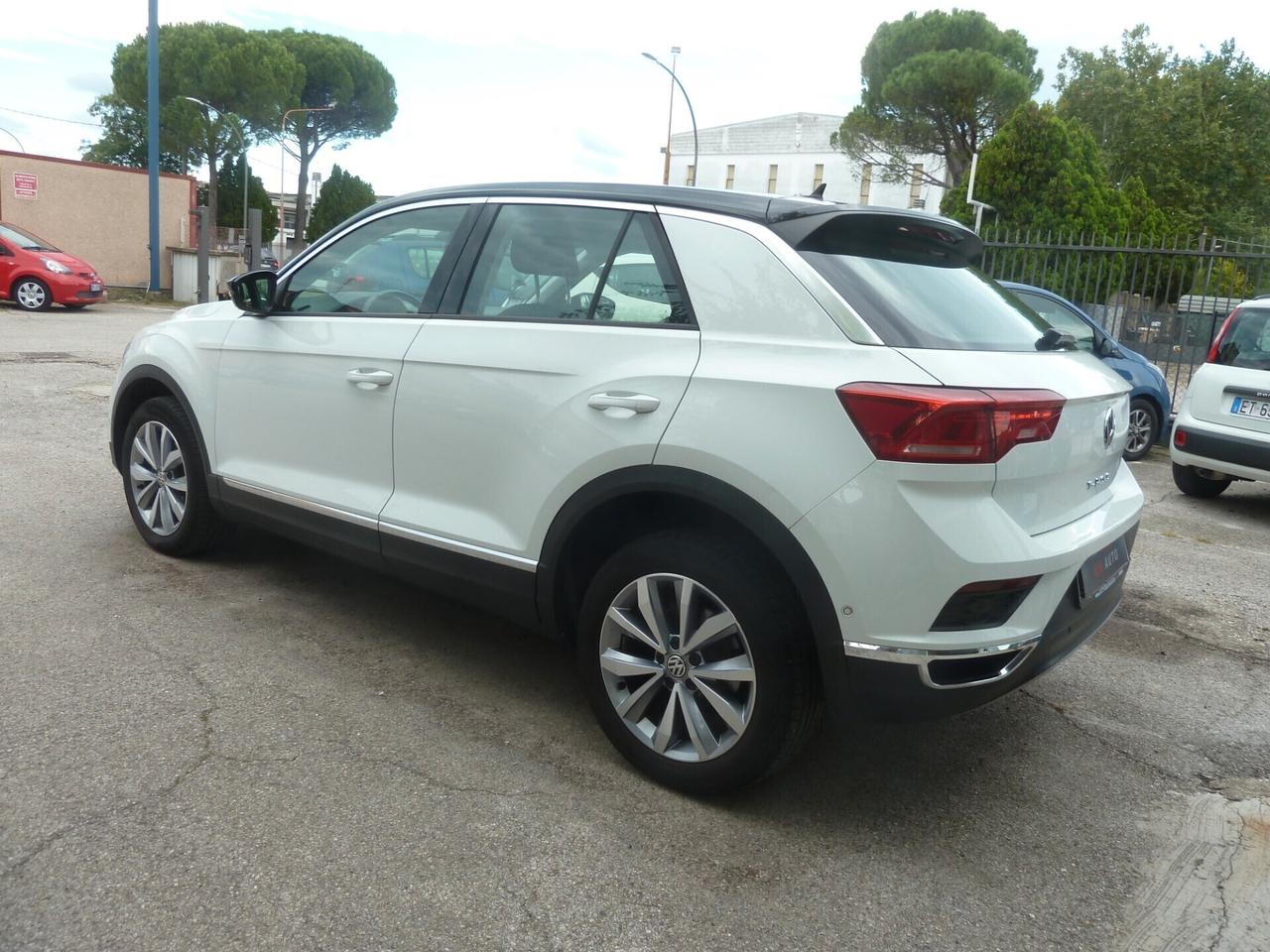 W T-ROC 1.6 TDI 120 CV BlueMotion EURO 6