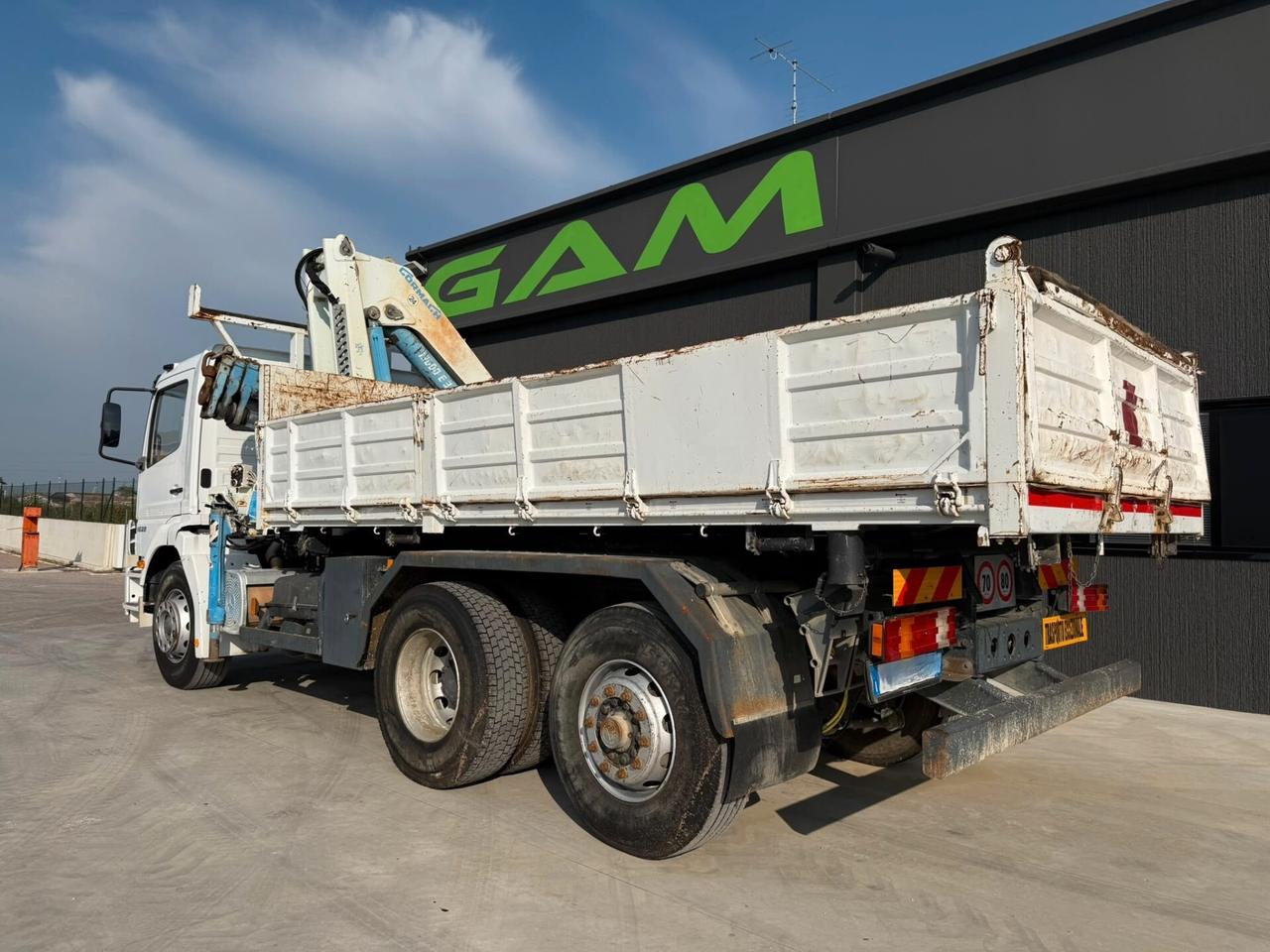 Mercedes Benz Atego 1828 ribaltabile+gru CORMACH