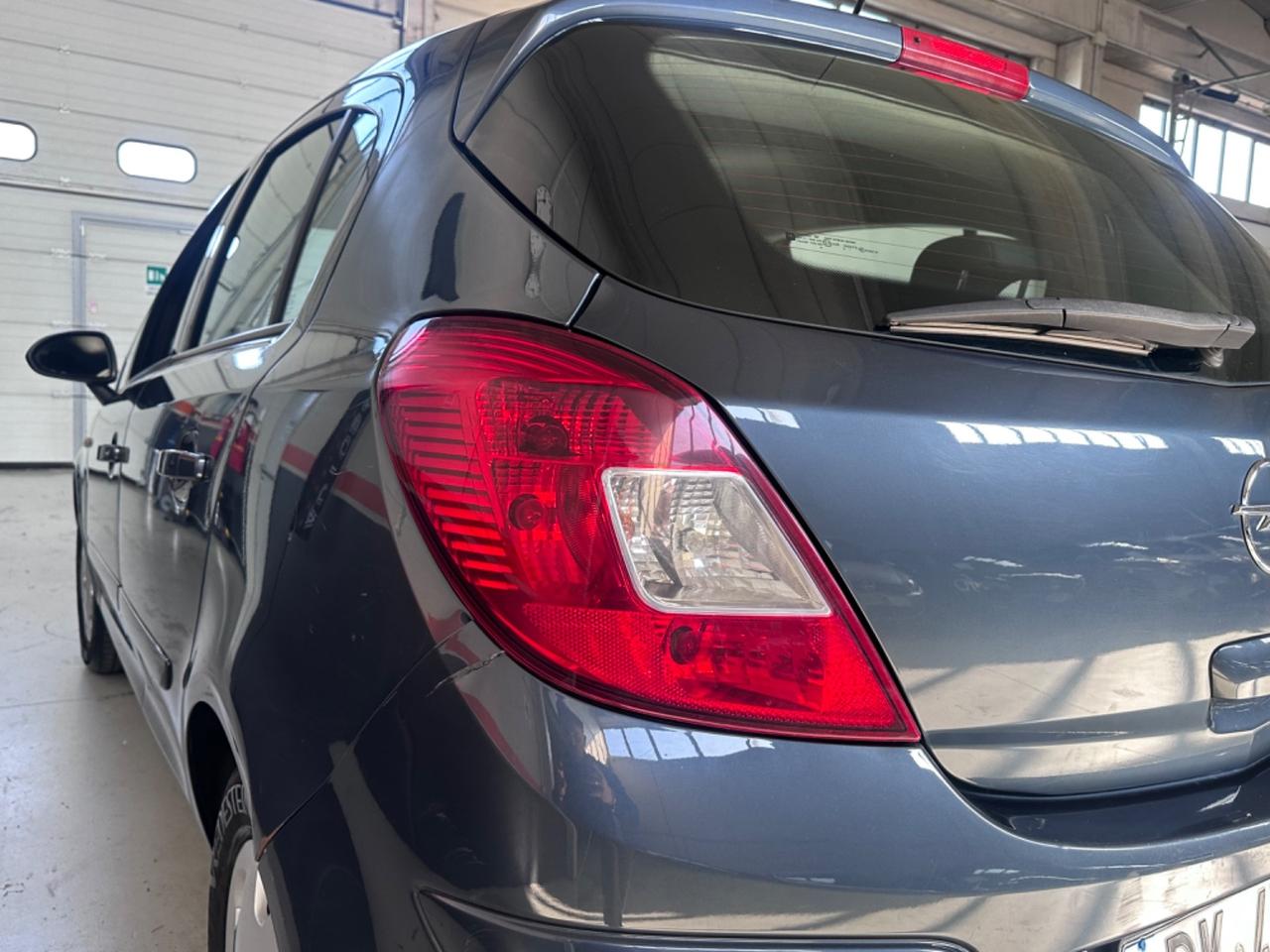 Opel Corsa 1.2 5 porte Enjoy