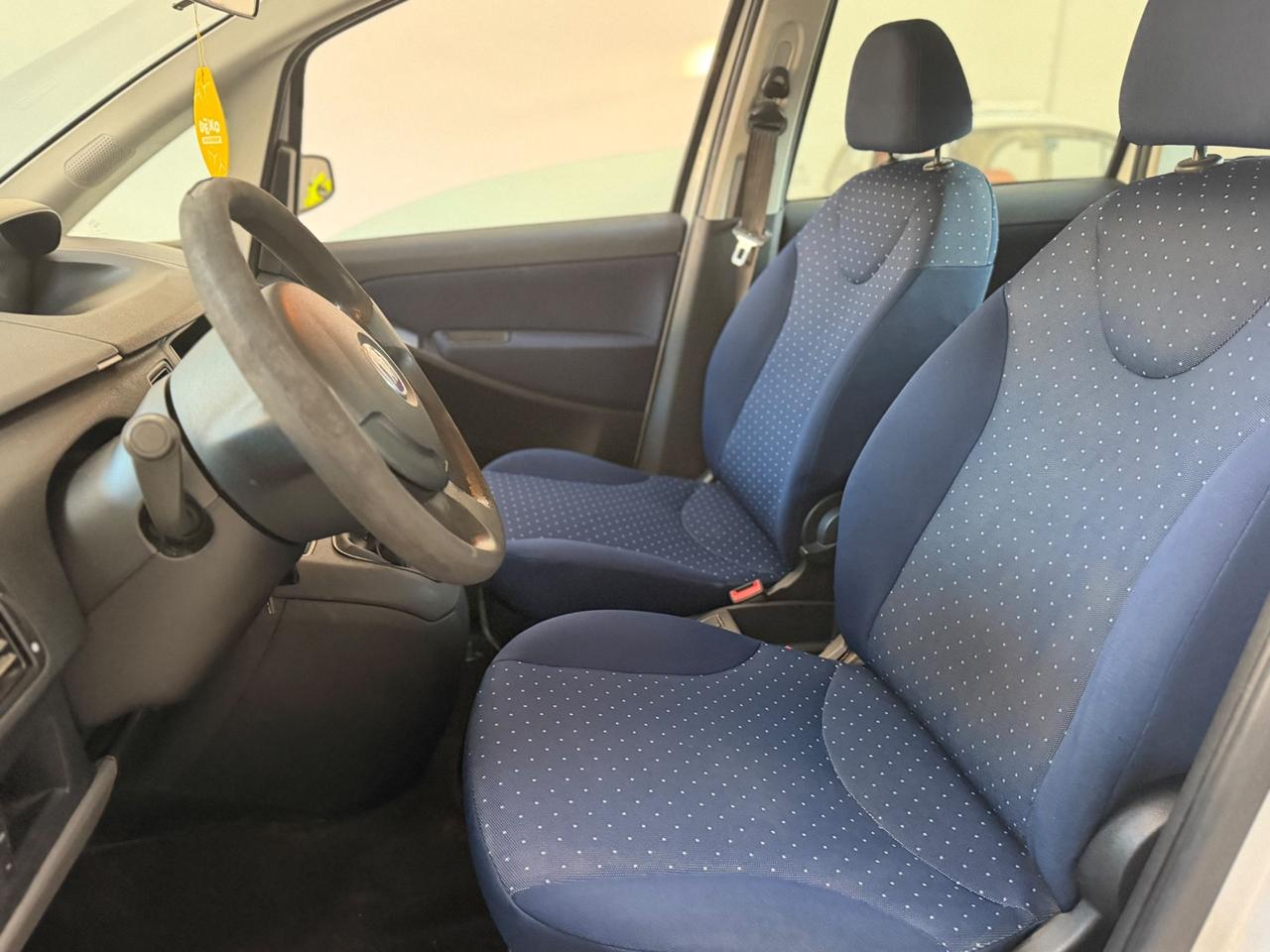 Fiat Idea 1.2 16V BlackLabel