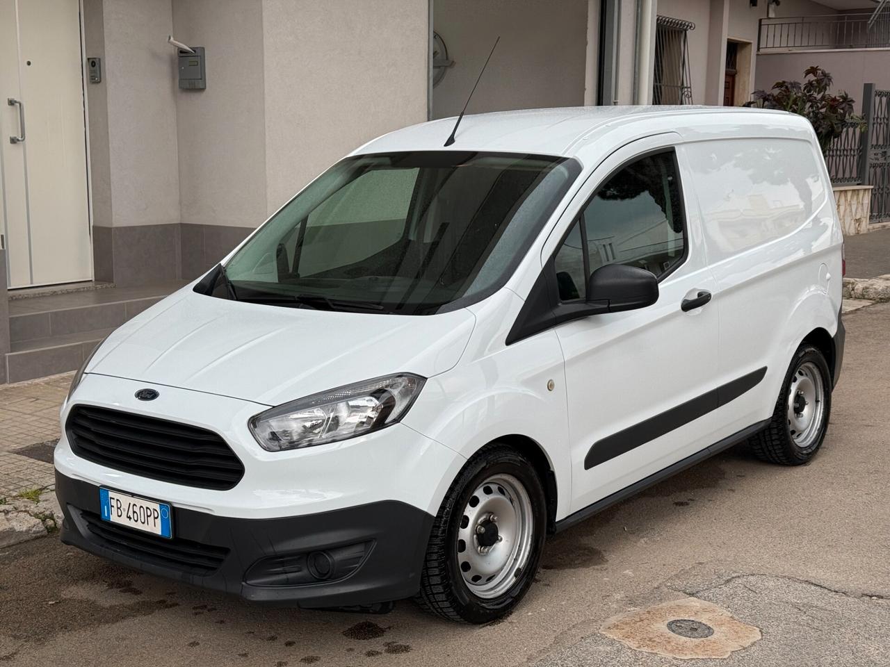 Ford Transit Courier 1.5 TDCi KM 121.000 - 2016