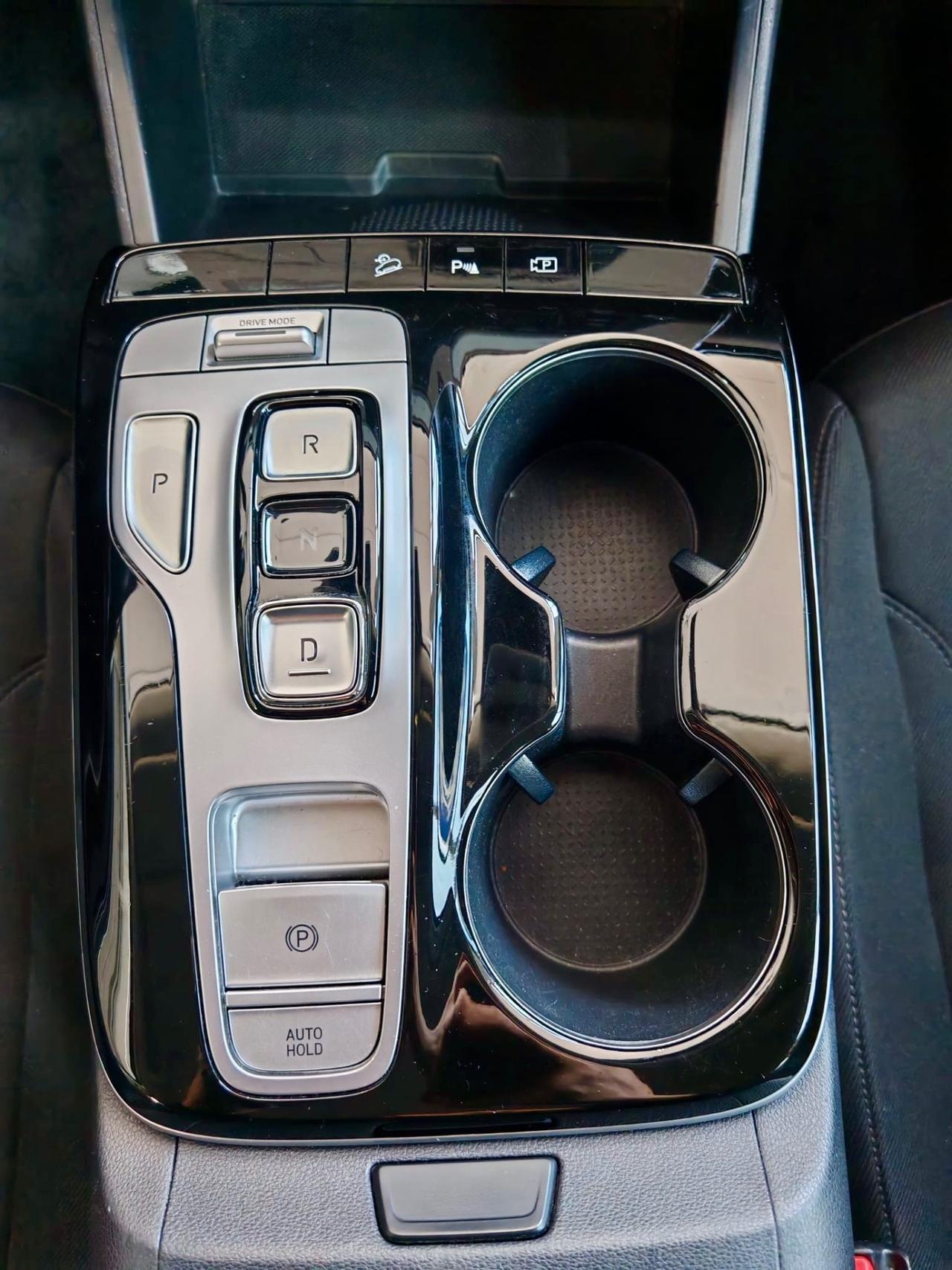 Hyundai Tucson 1.6 T-GDI 180cv Ibrida E6