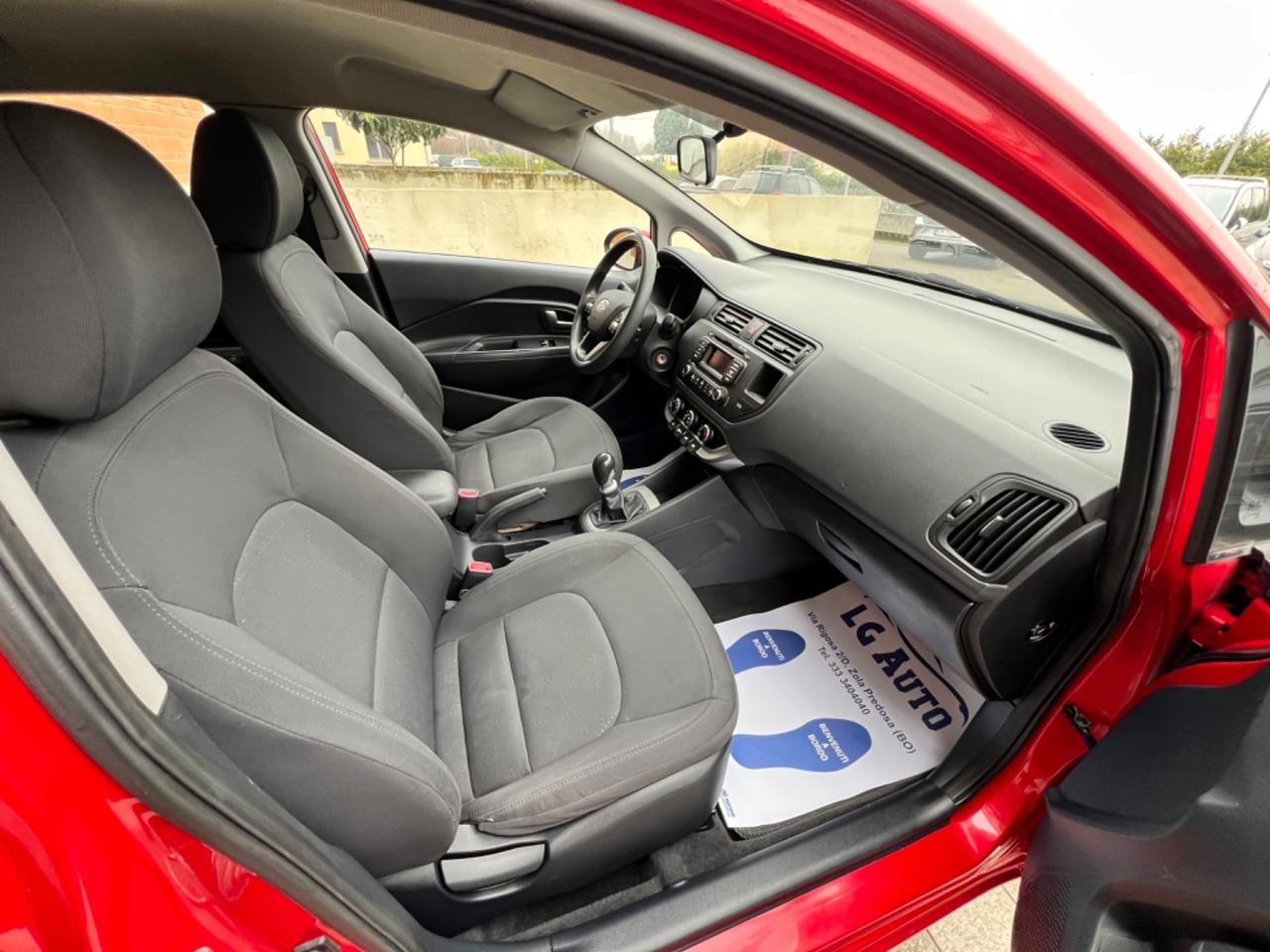 Kia Rio 1.1 CRDi WGT 5p. EX