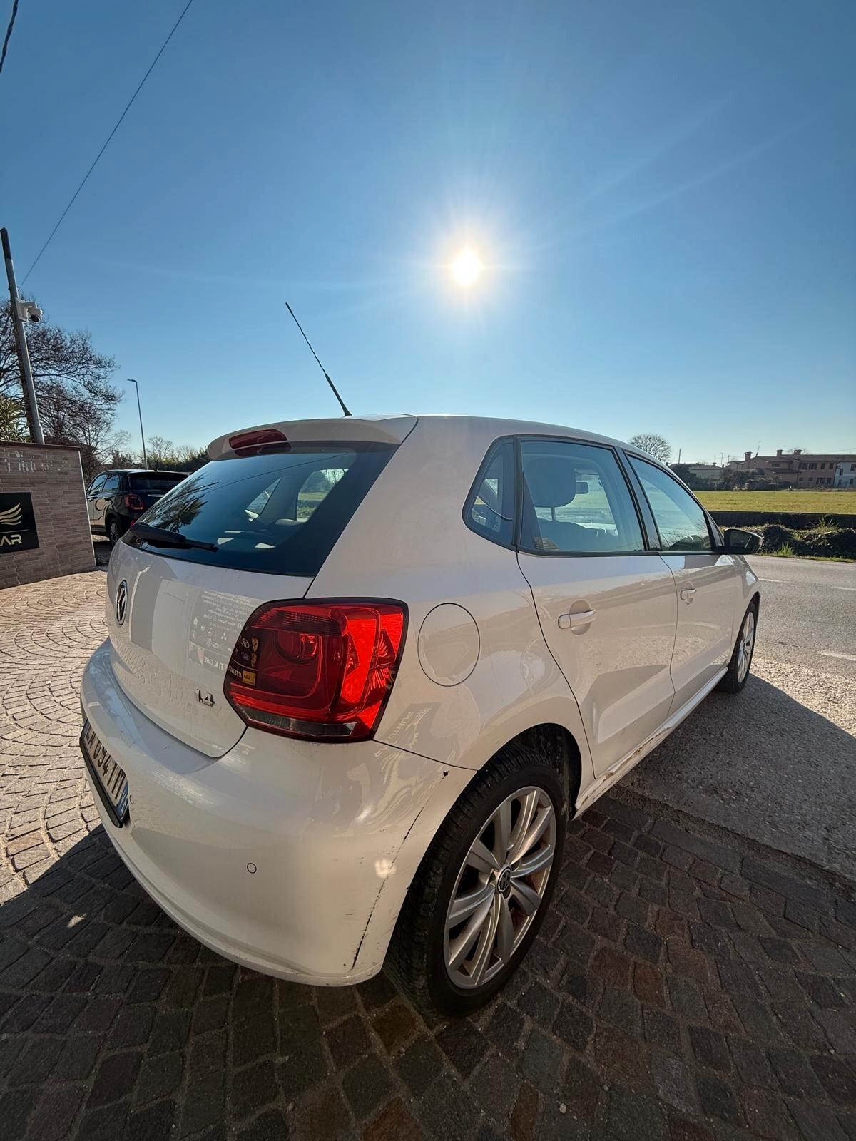 Volkswagen Polo 1.4 5 porte Highline