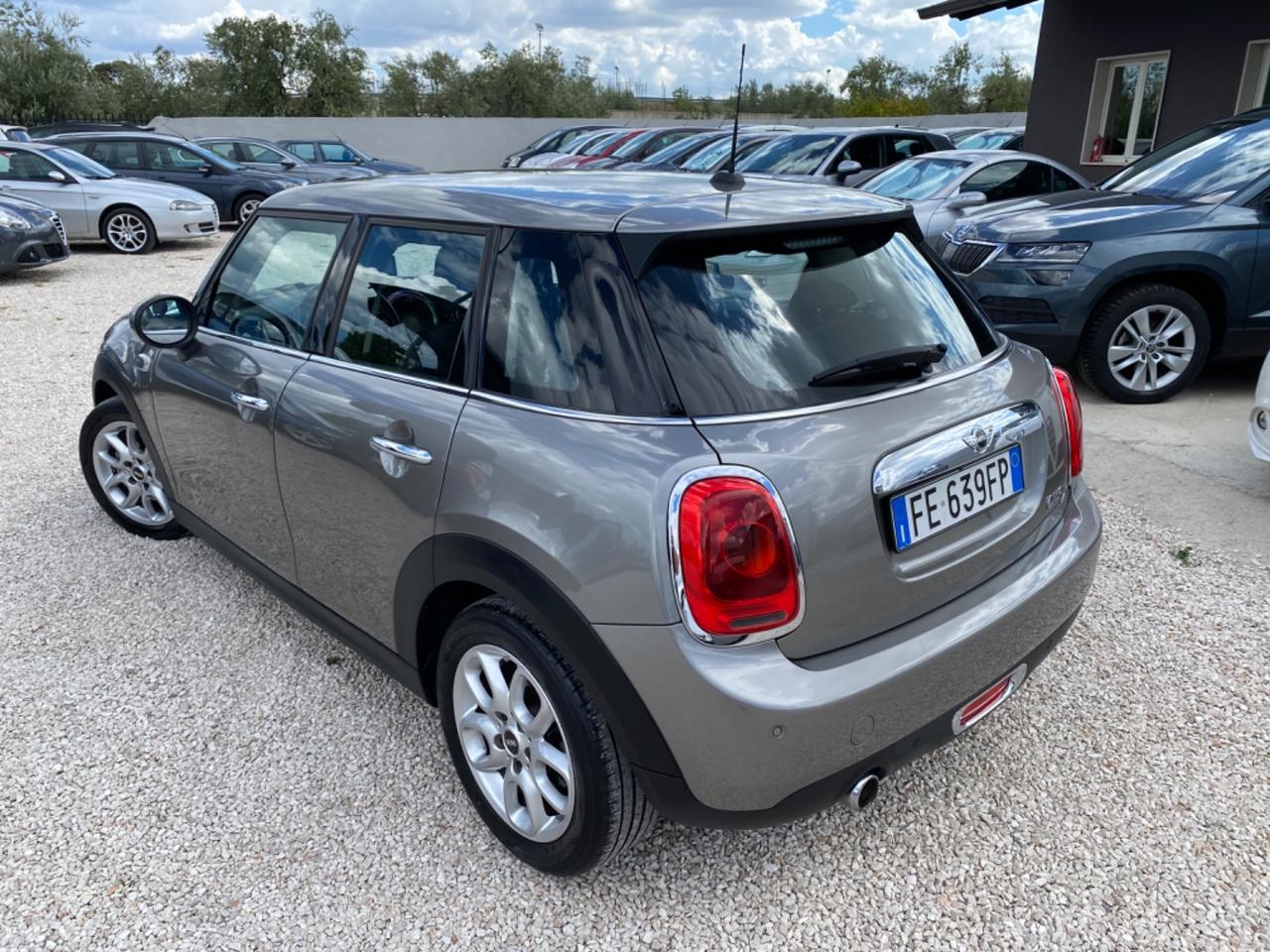 Mini Mini 1.5 One D Business