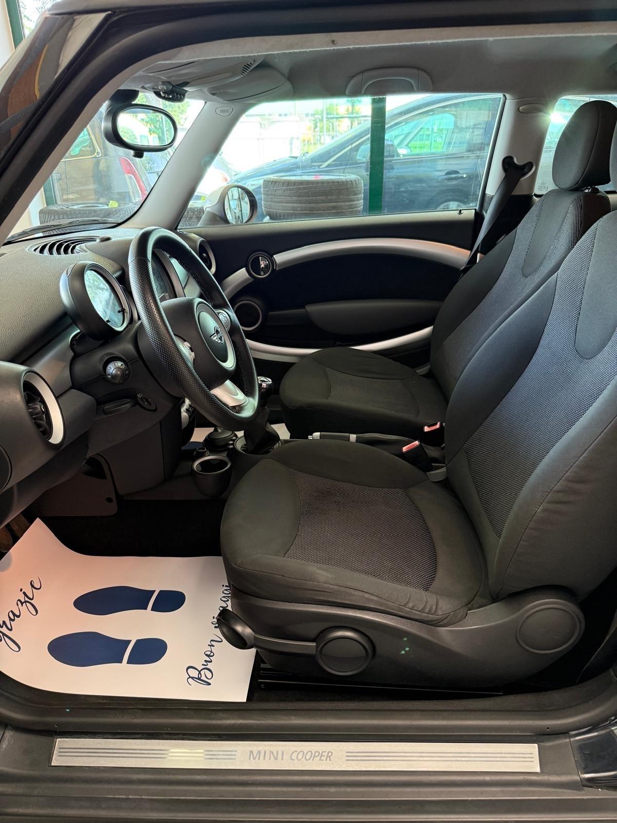 Mini Cooper 1.6 Diesel Neopatentati