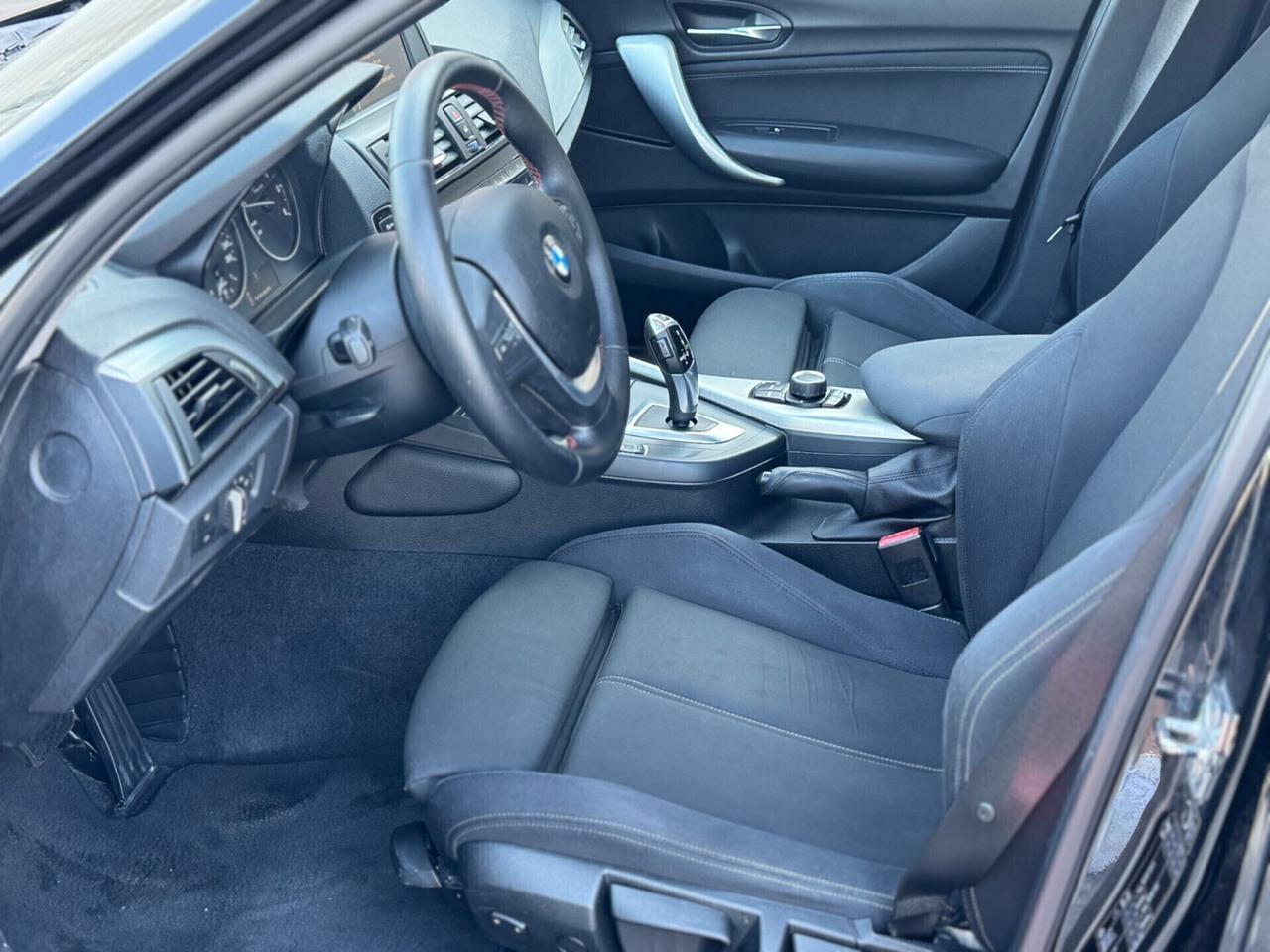 Bmw 118d 5p. Sport Automatico