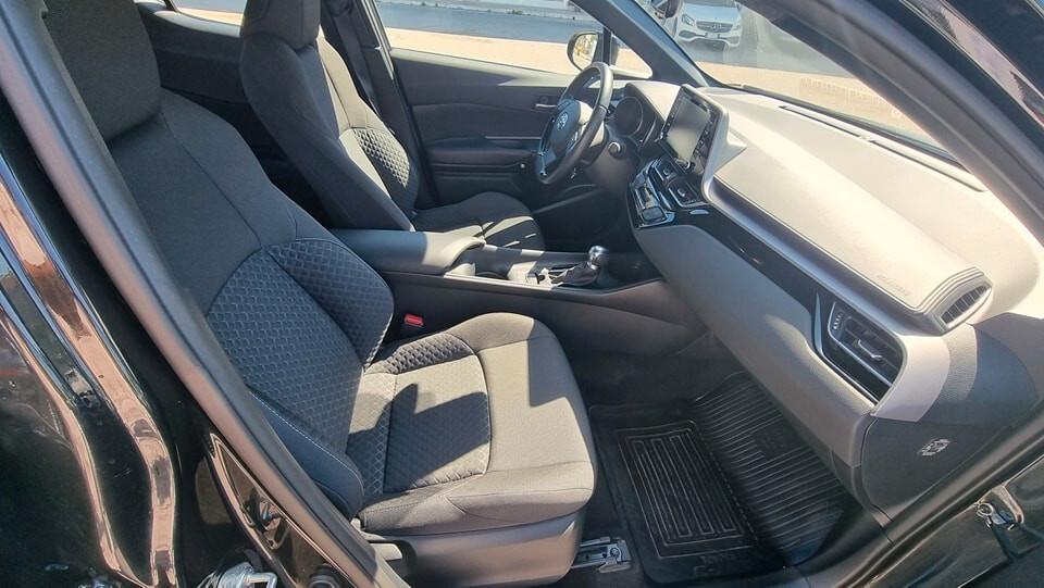 Toyota C-HR 1.8 Hybrid E-CVT Active + Pack Plus