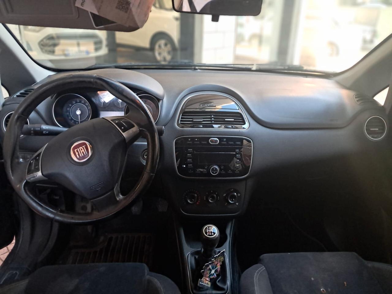 FIAT PUNTO 1.3 MJT-"VISTA E PIACIUTA"-2014-Euro 1690
