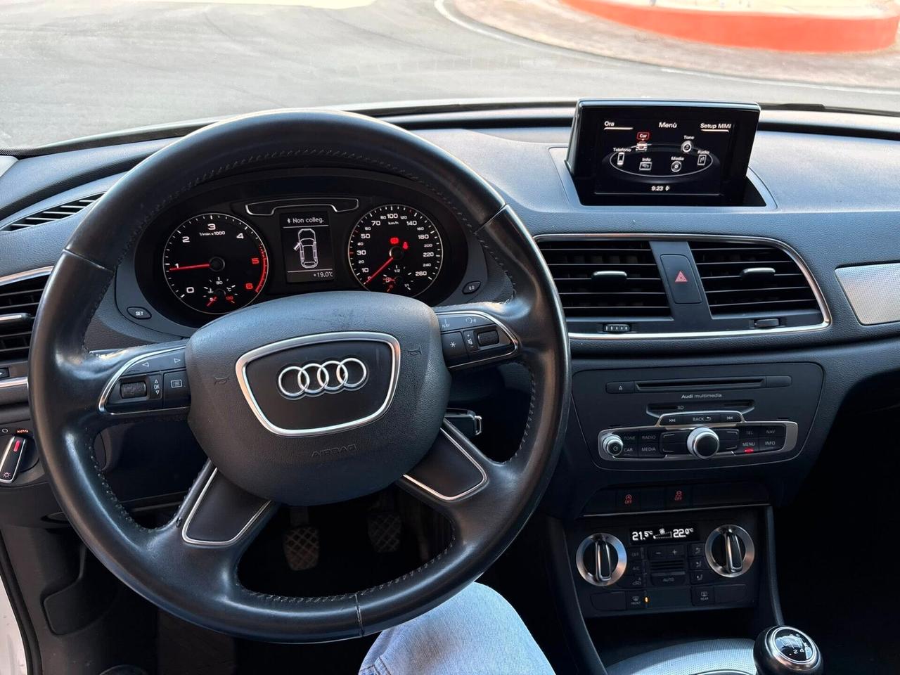 Audi Q3 2.0 TDI 140CV - 2014