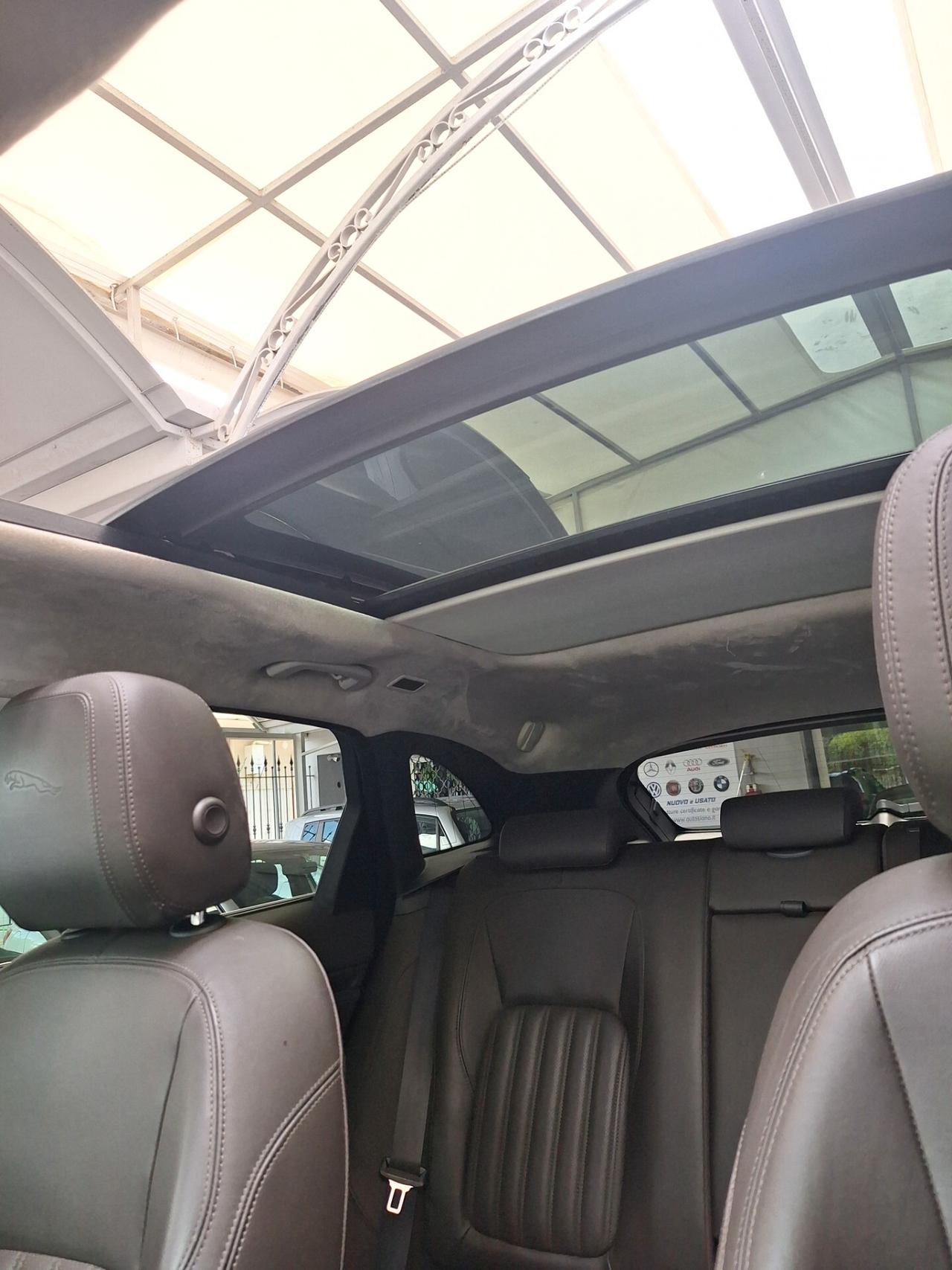 Jaguar F-Pace 2.0 D 240 CV AWD aut. Portfolio Tetto Panor Apribile