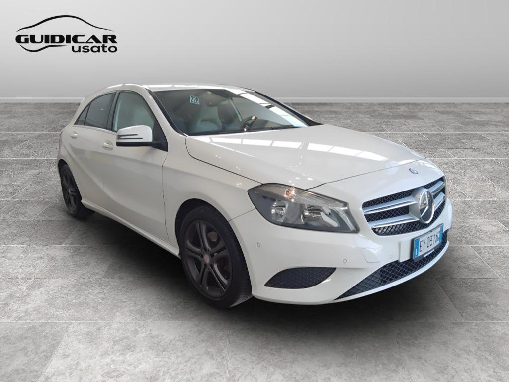 Mercedes-Benz Classe A - W176 - A 180 Sport E6