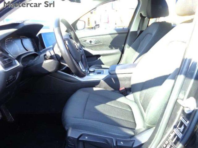 BMW 320 Touring mhev 48V xdrive Busines/Advan Auto-GD479BC