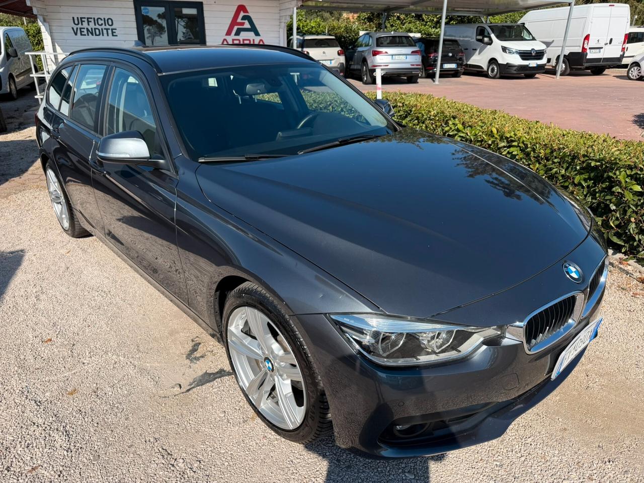 Bmw 320d Touring Business Advantage aut.