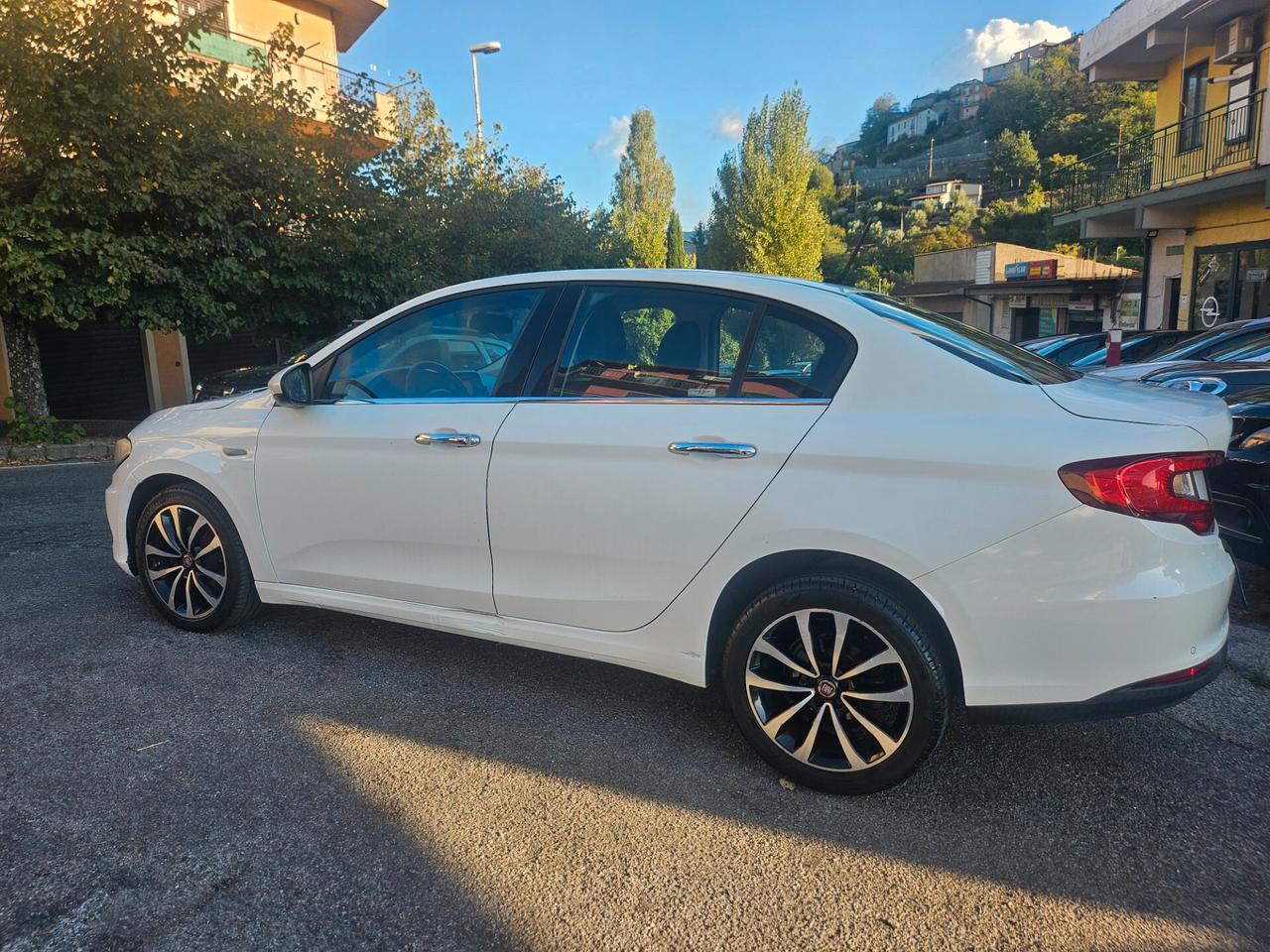 Fiat Tipo 1.6 Mjt 120cv SW Lounge 2016