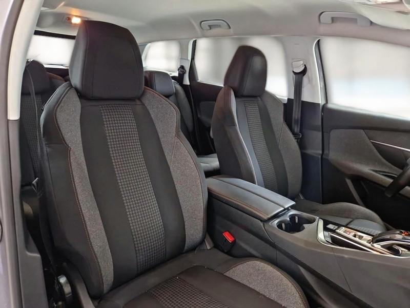 PEUGEOT 5008 BlueHDi 130 Business EAT8 S/S aut.