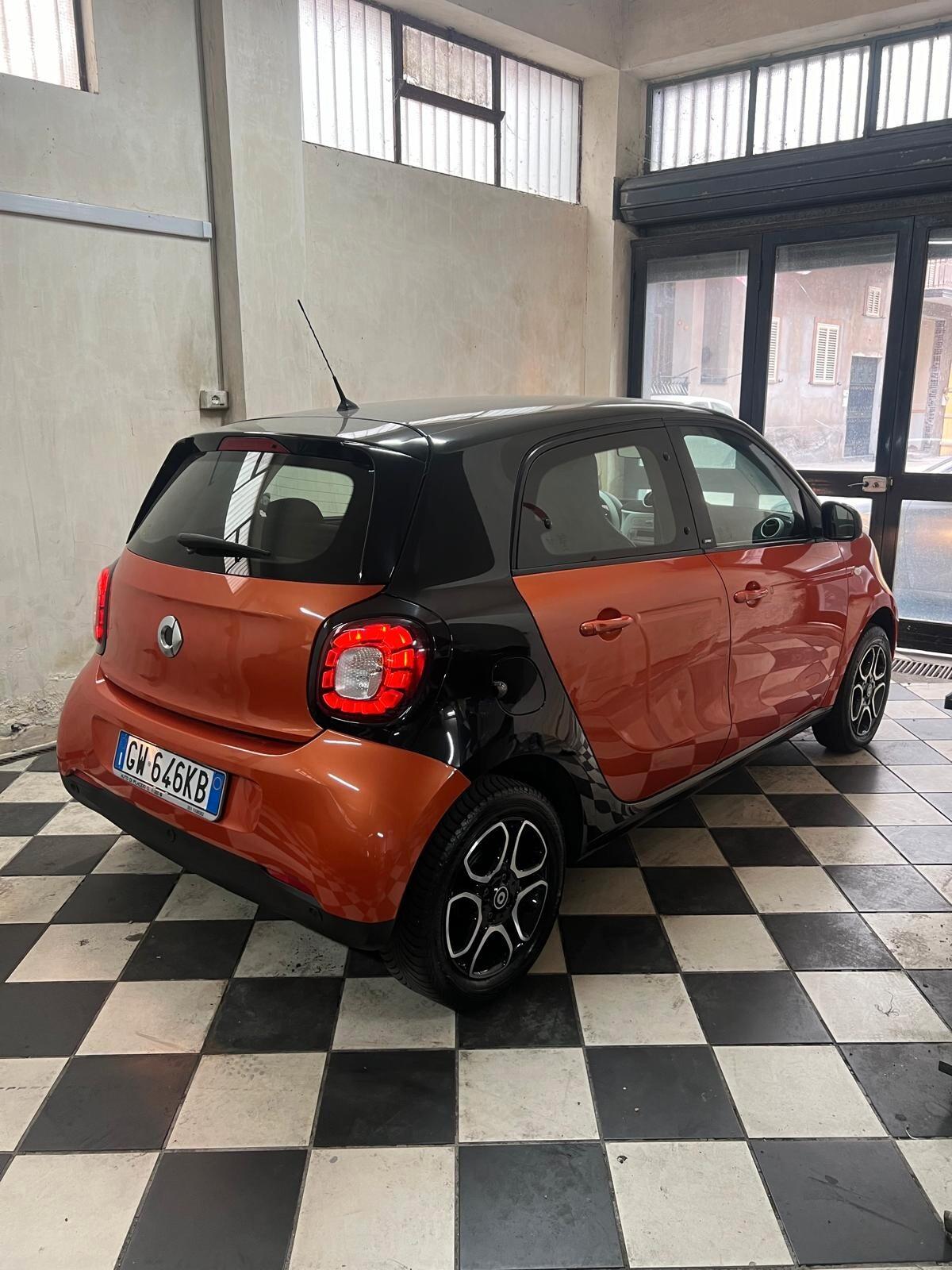 Smart ForFour 70 1.0 Prime