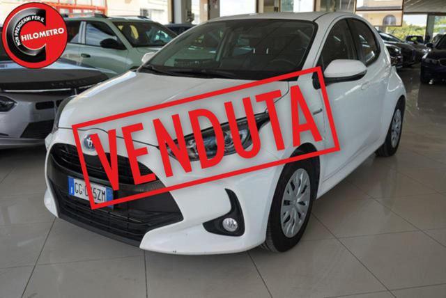 TOYOTA Yaris 1.5 Hybrid 5 porte Business