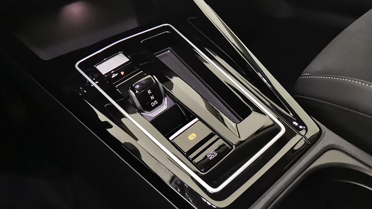 VOLKSWAGEN Golf VIII 2024 - Golf 1.5 tsi ehybrid Style 204cv dsg