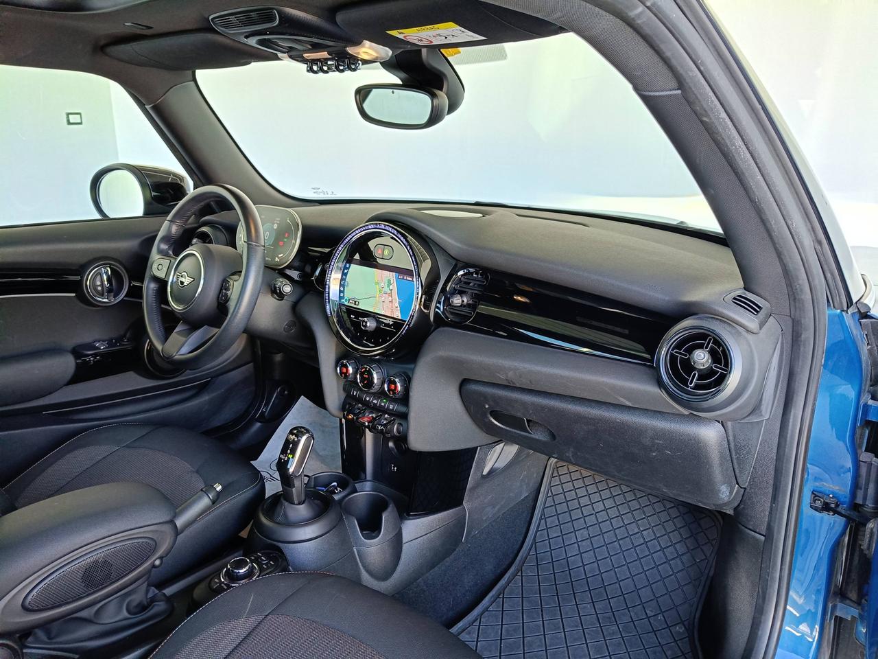 MINI Mini IV F56 2021 3p - Mini 3p 1.5 Cooper Business auto