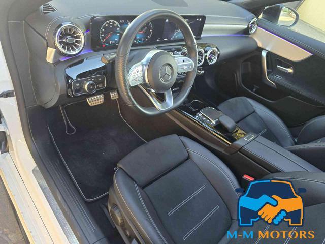 MERCEDES-BENZ CLA 200 d Automatic Premium