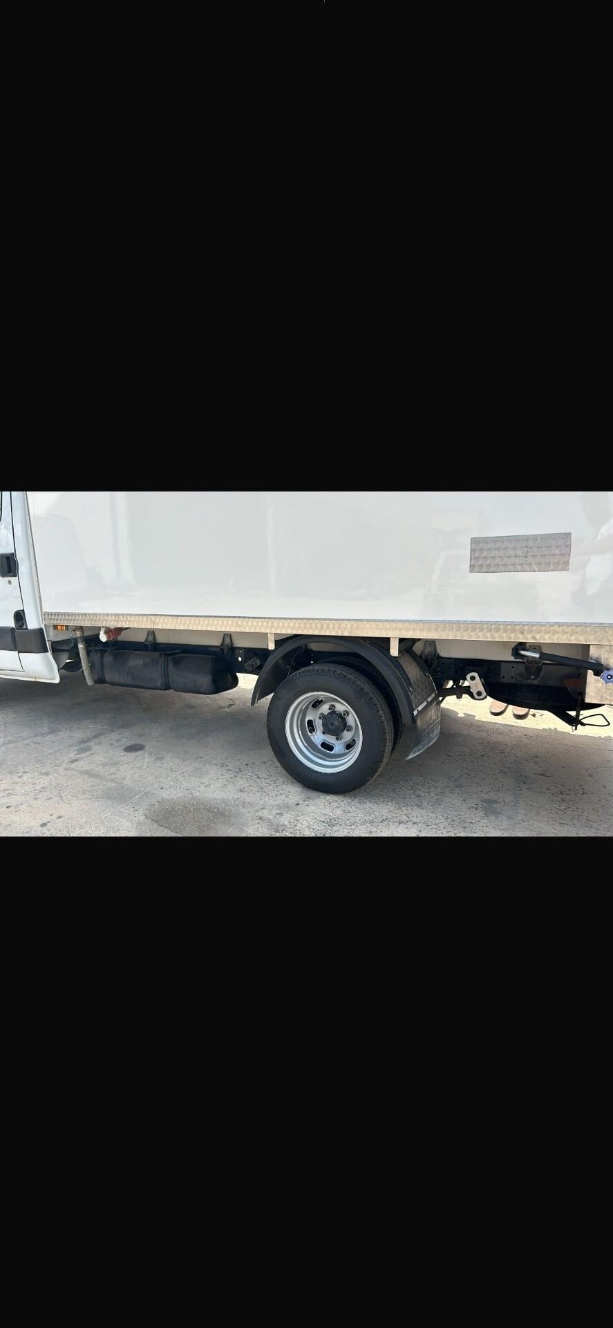 Iveco Daily 35C21 3.0 D 210 CV 2012 con cassa frig