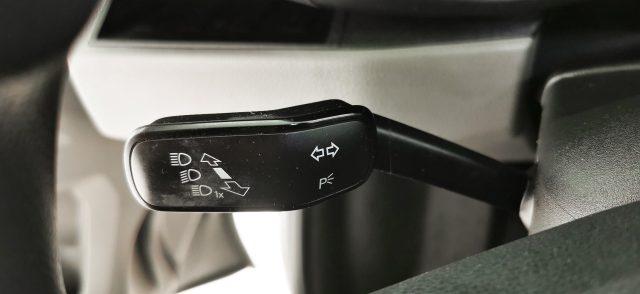 VOLKSWAGEN Caravelle 2.0 TDI 110CV Trendline 9 posti