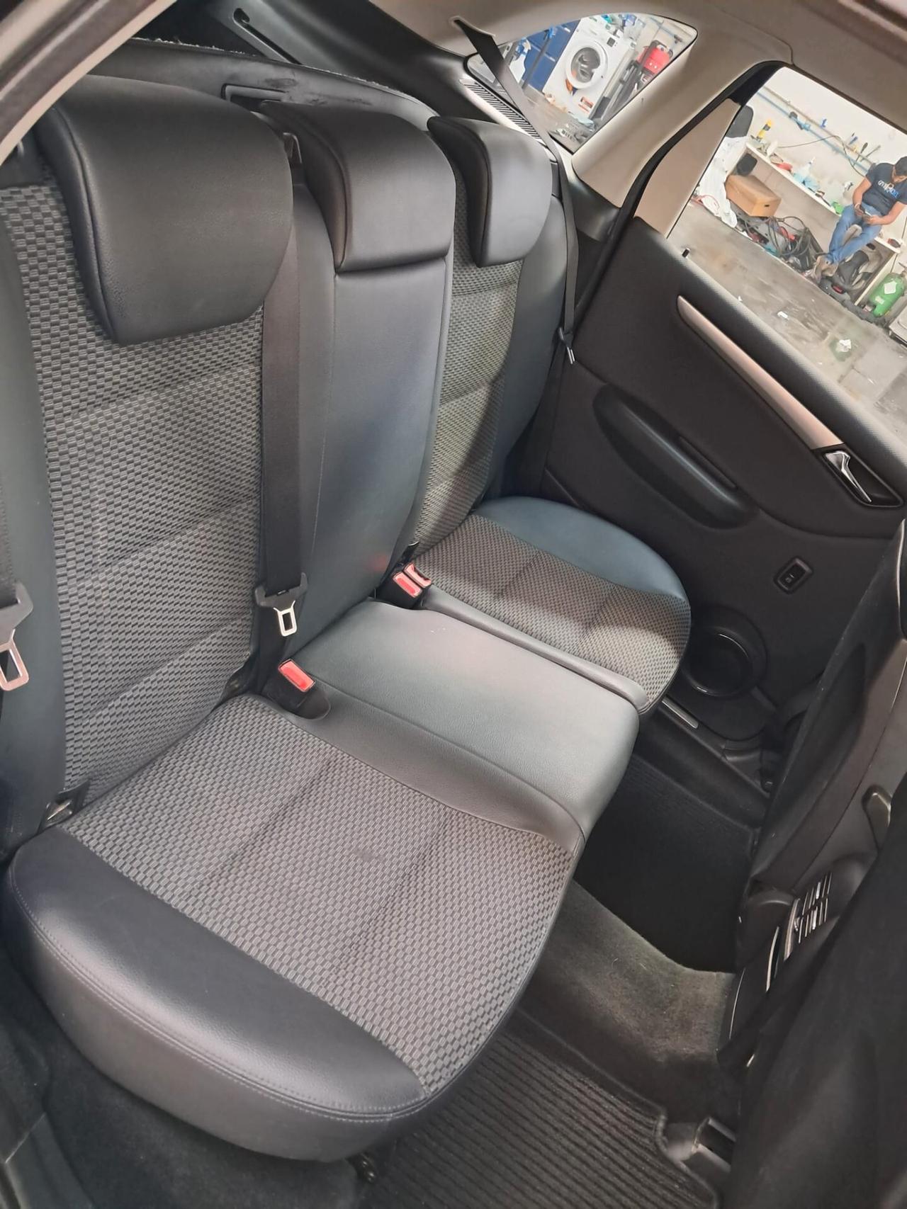 Mercedes-benz B 200 CDI Premium