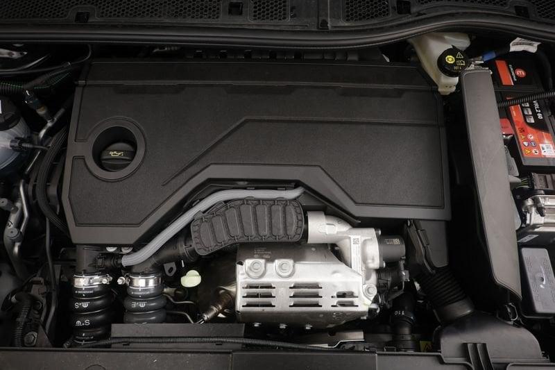 Lancia Ypsilon Ibrida Ibrida 100cv LX e-DCT km 0